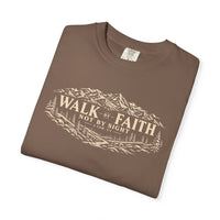 Mountain Faith | Walk By Faith — T-Shirt Mountain Wreath | Veteran-Owned Small Business | Liberty & Victory Co.