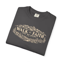 Mountain Faith | Walk By Faith — T-Shirt Mountain Wreath | Veteran-Owned Small Business | Liberty & Victory Co.